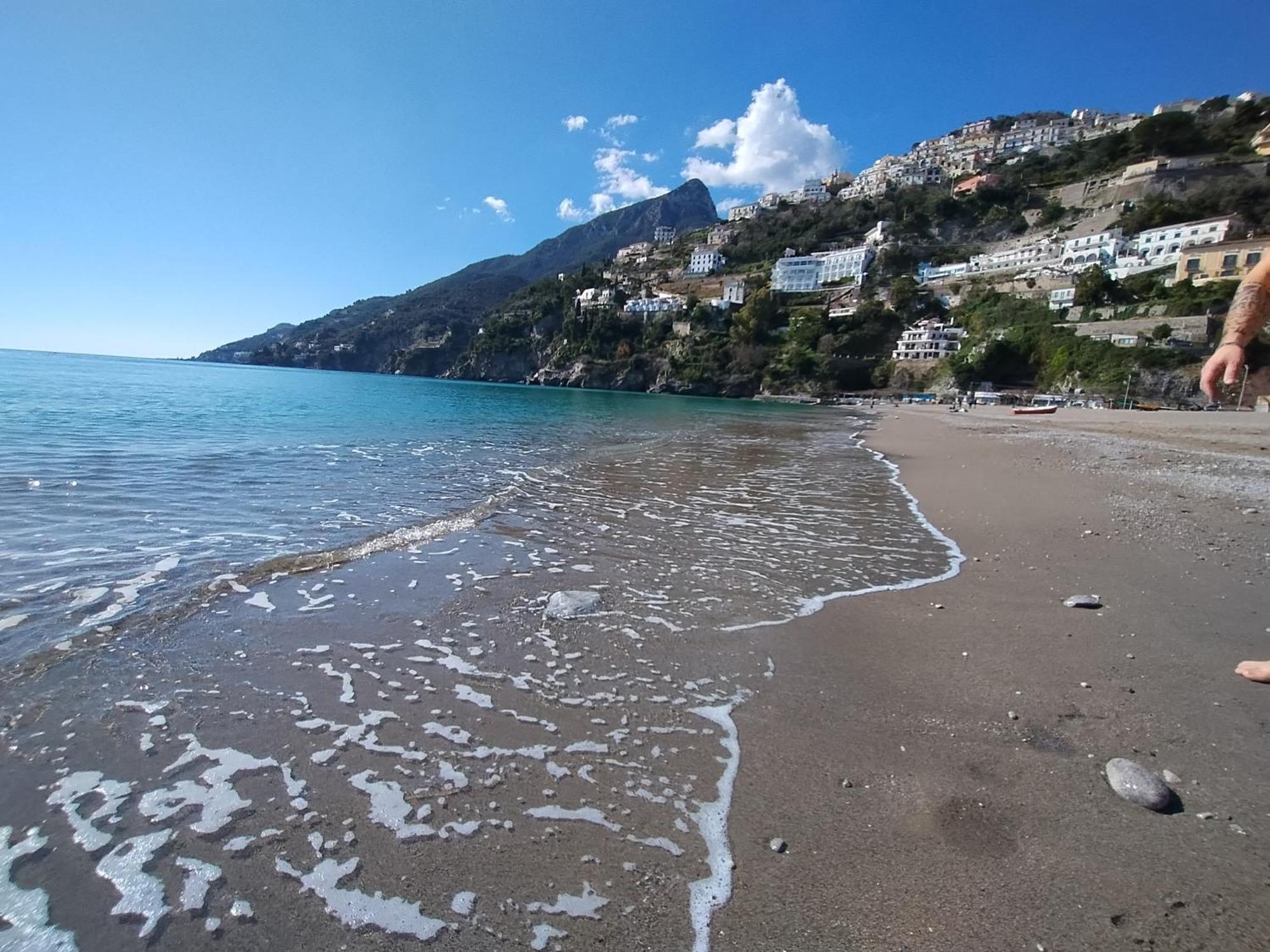Casa Vacanze Smeralda Amalfi Coast Vietri Buitenkant foto