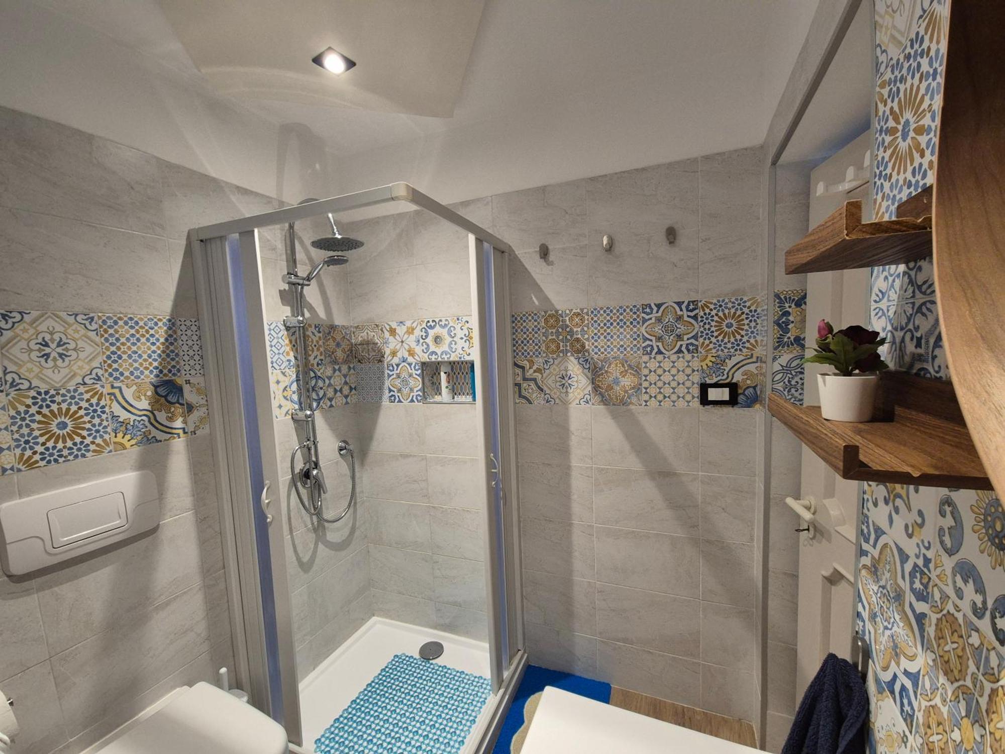 Casa Vacanze Smeralda Amalfi Coast Vietri Buitenkant foto