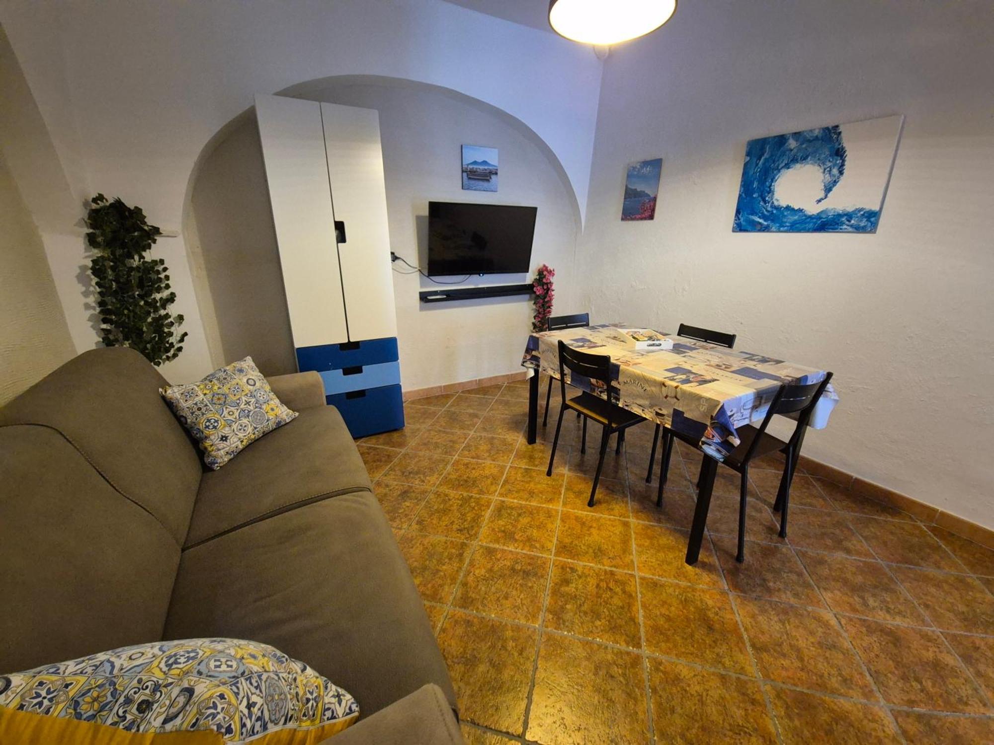 Casa Vacanze Smeralda Amalfi Coast Vietri Buitenkant foto