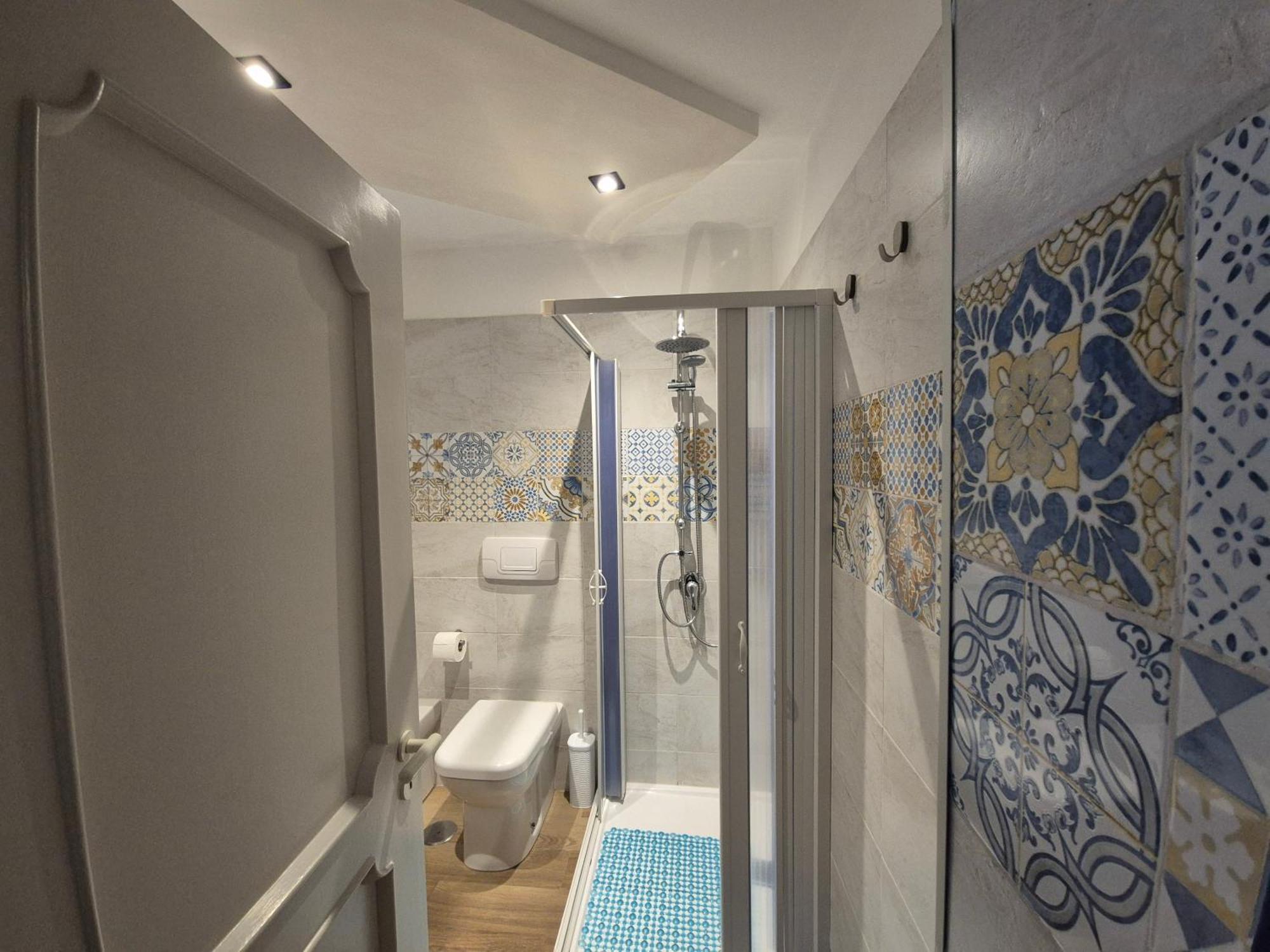 Casa Vacanze Smeralda Amalfi Coast Vietri Buitenkant foto