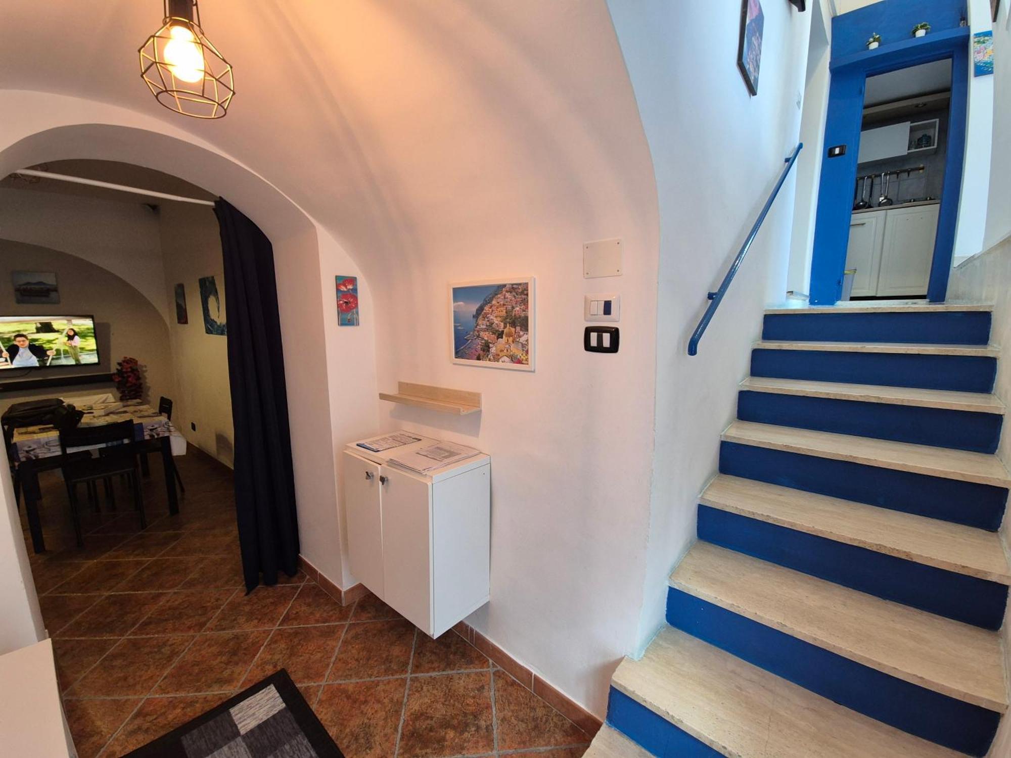 Casa Vacanze Smeralda Amalfi Coast Vietri Buitenkant foto