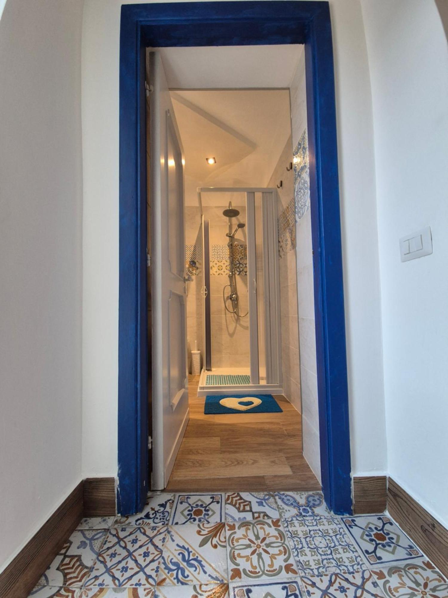 Casa Vacanze Smeralda Amalfi Coast Vietri Buitenkant foto